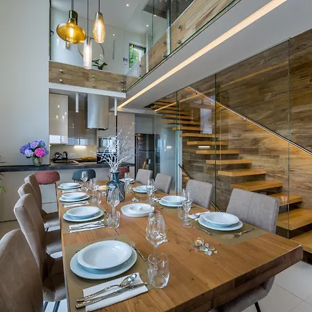 Luxury Altavista Near Opatija For 8 People With Wellness, Private Mini Golf Court & Amazing Sea View Βίλα *