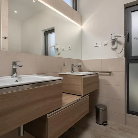 Luxury Altavista Near Opatija For 8 People With Wellness, Private Mini Golf Court & Amazing Sea View Villa