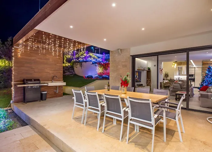 Luxury Altavista Near Opatija For 8 People With Wellness, Private Mini Golf Court & Amazing Sea View * Poljane