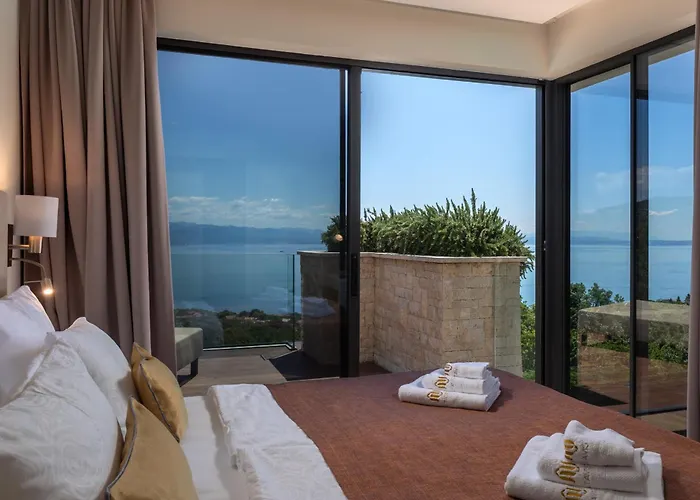 Luxury Altavista Near Opatija For 8 People With Wellness, Private Mini Golf Court & Amazing Sea View Βίλα