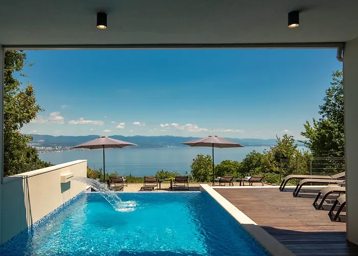 Luxury Altavista Near Opatija For 8 People With Wellness, Private Mini Golf Court & Amazing Sea View Βίλα *